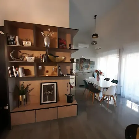 Apartamento Noir Gold Penthause - Szeged