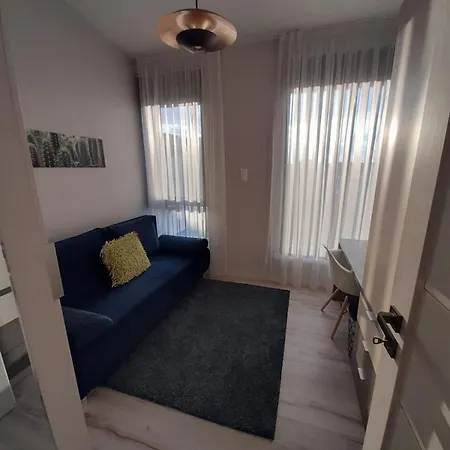 Noir Gold Penthause -